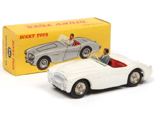 Lot 480 - DINKY TOYS (FRANCE) (1)