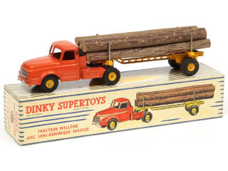 Lot 577 - DINKY TOYS (FRANCE) (1)
