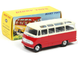 Lot 534 - DINKY TOYS (FRANCE) (1)