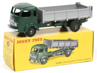 Lot 574 - DINKY TOYS (FRANCE) (1)