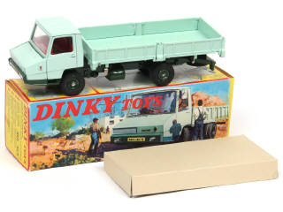 Lot 562 - DINKY TOYS (FRANCE) (1)