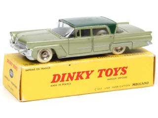 Lot 477 - DINKY TOYS (FRANCE) (1)