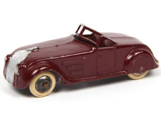Lot 615 - DINKY TOYS (GB) (1)
