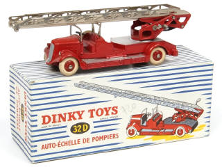 Lot 543 - DINKY TOYS (FRANCE) (1)