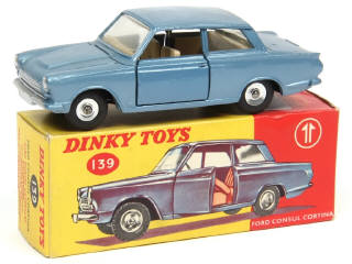 Lot 628 - DINKY TOYS (GB) (1)