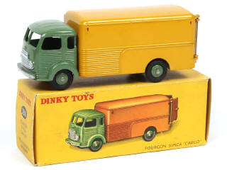 Lot 568 - DINKY TOYS (FRANCE) (1)