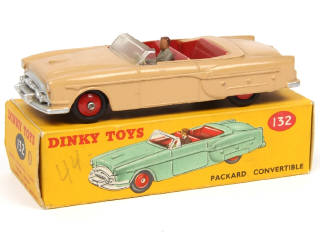 Lot 626 - DINKY TOYS (GB) (1)