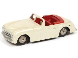 Lot 455 - DINKY TOYS (FRANCE) (1)