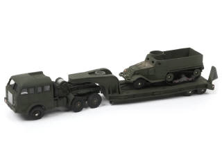Lot 444 - DINKY TOYS (FRANCE) (2)