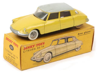 Lot 447 - DINKY TOYS (FRANCE) (1)