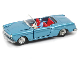 Lot 439 - DINKY TOYS (FRANCE) (1)