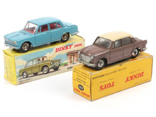 Lot 482 - DINKY TOYS (FRANCE) (2)