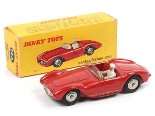 Lot 399 - DINKY TOYS (FRANCE) (1)