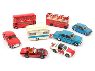 Lot 352 - CORGI TOYS (GB) (8)