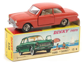 Lot 443 - DINKY TOYS (FRANCE) (1)