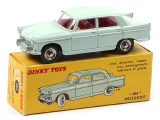 Lot 452 - DINKY TOYS (FRANCE) (1)