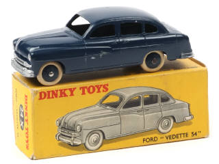 Lot 409 - DINKY TOYS (FRANCE) (1)