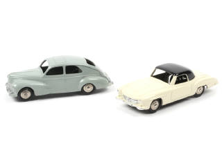 Lot 494 - DINKY TOYS (FRANCE) (2)