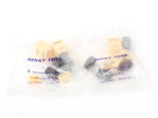 Lot 385 - DINKY TOYS (FRANCE) (2)