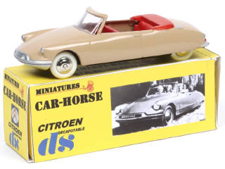 Lot 535 - MINIATURES CAR-HORSE (FRANCE) (1)