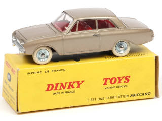 Lot 613 - DINKY TOYS (FRANCE) (1)