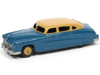 Lot 662 - DINKY TOYS (GB) (1)