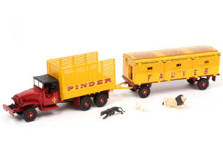 Lot 630 - DINKY TOYS (FRANCE) (2)