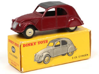Lot 578 - DINKY TOYS (FRANCE) (1)