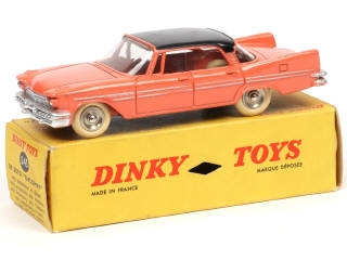 Lot 599 - DINKY TOYS (FRANCE) (1)