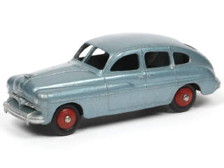 Lot 550 - DINKY TOYS (FRANCE) (1)