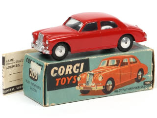 Lot 439 - CORGI TOYS (GB) (1)