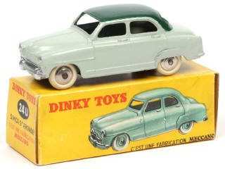 Lot 579 - DINKY TOYS (FRANCE) (1)