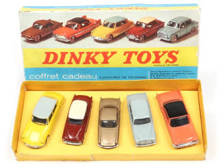 Lot 543 - DINKY TOYS (FRANCE) (10)