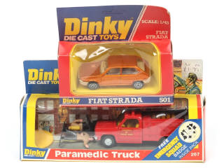 Lot 387 - DINKY TOYS (GB) (2)