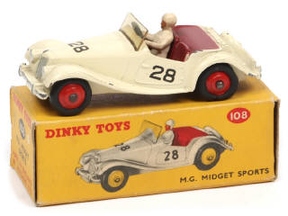 Lot 354 - DINKY TOYS (GB) (1)