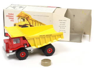 Lot 375 - DINKY TOYS (GB) (1)