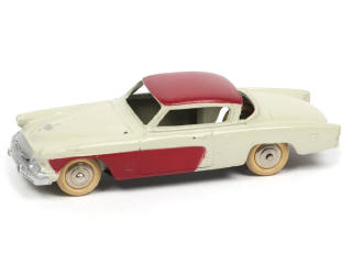 Lot 405 - DINKY TOYS (FRANCE) (1)