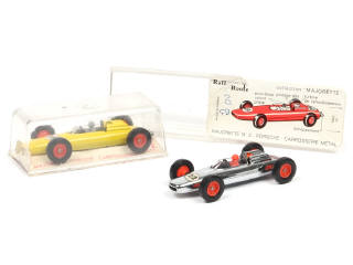 Lot 254 - MAJORETTE (FRANCE) (2)