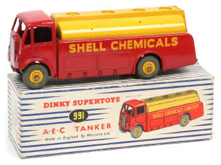 Lot 377 - DINKY TOYS (GB) (1)