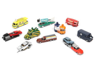 Lot 160 - DIVERS (11)