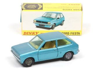 Lot 435 - DINKY TOYS (FRANCE) (1)