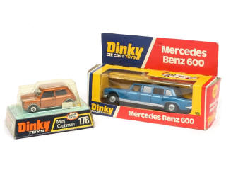 Lot 373 - DINKY TOYS (GB) (2)