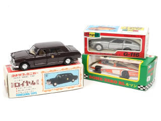 Lot 201 - DIVERS (JAPON) (3)