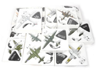 Lot 257 - EDITIONS ATLAS (FRANCE) (15)