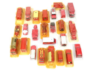 Lot 277 - EDITIONS HACHETTE (FRANCE) (25)