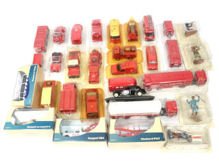 Lot 273 - EDITIONS HACHETTE (FRANCE) (30)