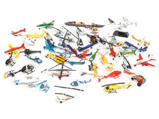 Lot 182 - DIVERS (1)