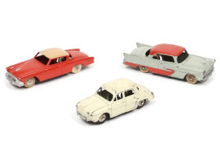 Lot 443 - DINKY TOYS (FRANCE) (3)