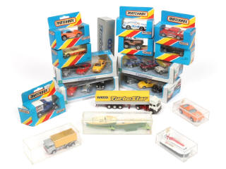 Lot 166 - DIVERS (22)