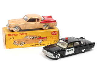 Lot 378 - DINKY TOYS (GB) (2)